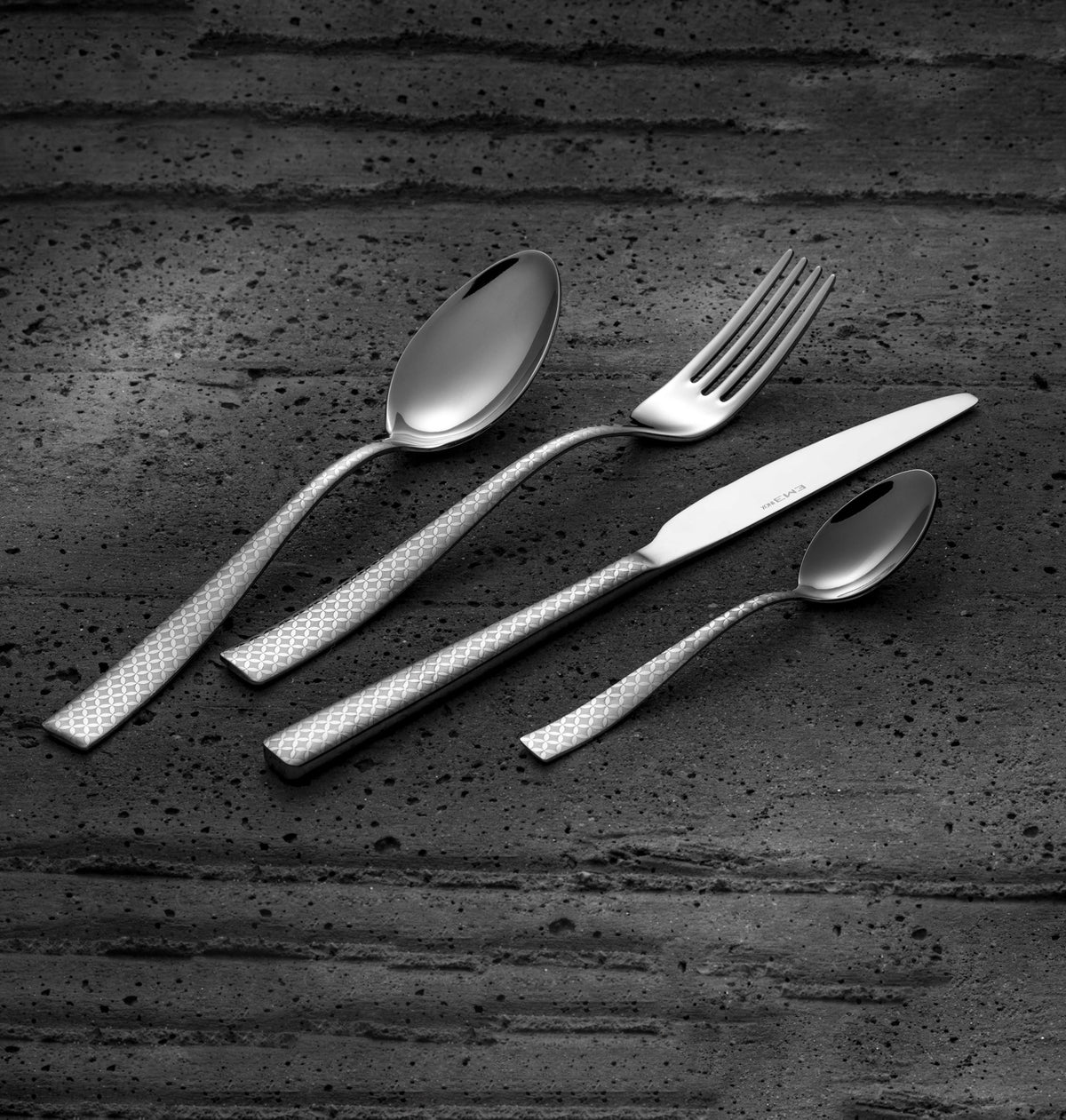 SET 24 PEZZI 'Infinity Monogram' - ACCIAIO INOX - EME Posaterie