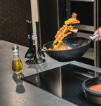 WOK 'COOK&SPACE' CON MANICO REMOVIBILE  - Guzzini